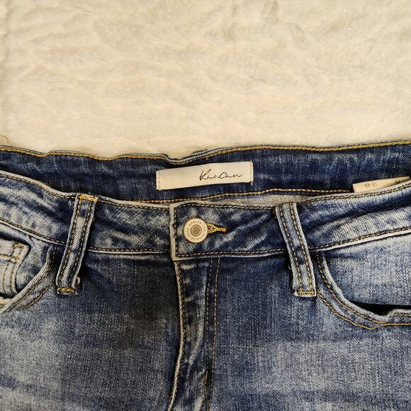 Kancan Embroidered Floral Frayed Distressed Cropped Jeans, Size 5 / Size 26 - Picture 9 of 15